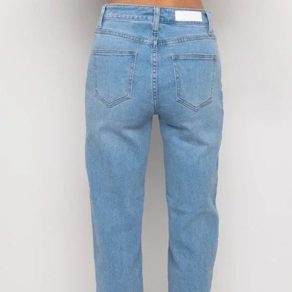 Elaine Let's Split: Boyfriend Jeans 9 or 11 - Picture 6 of 8